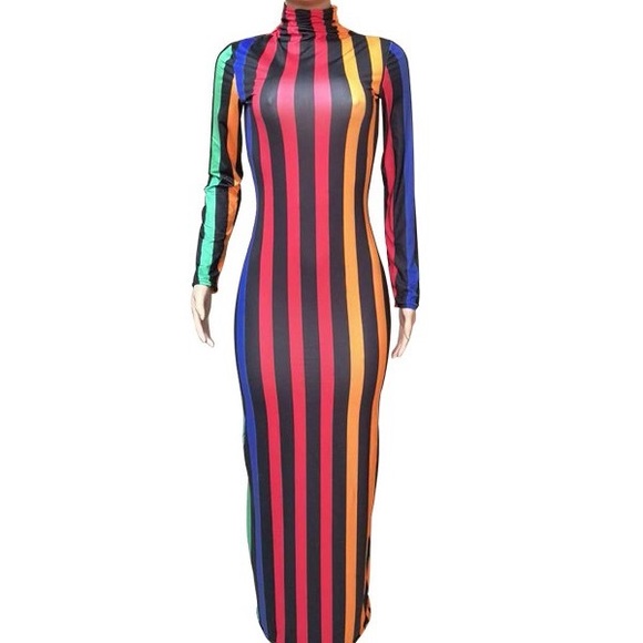 NEW MAXI DRESS - Picture 2 of 3